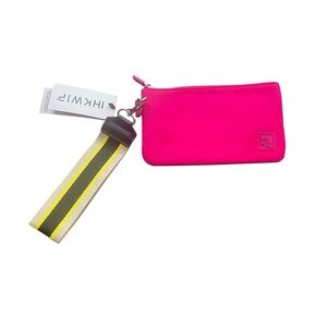 NWT The Everyday Essentials RFID Wristlet Pouch - Pink